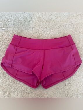lululemon athletica 2.5 Women's Hot Pink Running Shorts